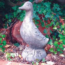 Duck Garden Ornament Amiska