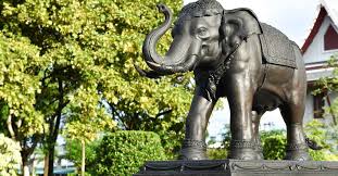 Elephant Statue Vastu Tips For Wealth