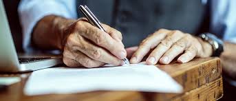 A Guide To Senior Living Contracts