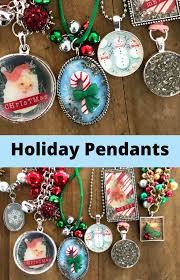 Holiday Pendants And Jewelry