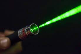 are laser pointers bad for dogs