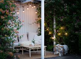 A Cosy Outdoor Oasis Gets A String