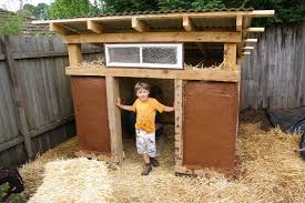 Straw Cubby House Huff N Puff