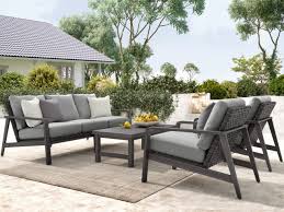 Residential Outdoor Furniture