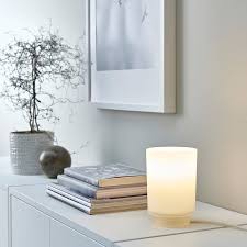 Isbrytare Table Lamp Frosted Glass