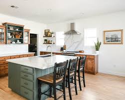 Updating 90s Wood Stained Cabinets