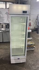 Single Glass Door Chiller Beverage