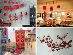 Vietnamese New Year Decorations Get To