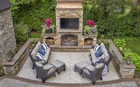 Custom Outdoor Fireplace Fire Pits