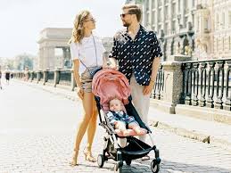 5 Best Travel Strollers In Uae For