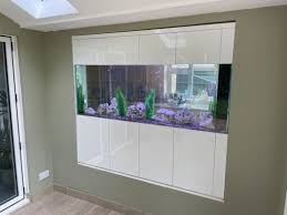 Custom Fish Tanks Bespoke Aquarium