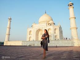 Inclusive Taj Mahal Agra Fort Tour