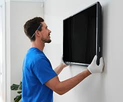 How To Safely Mount A Tv Help Tips