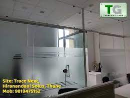 Frameless Office Glass With Section
