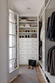 Organizing Your Clothes Closet