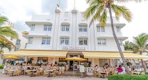 Art Deco Miami De Işıklı Bir Mimari