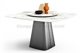 Arketipo Icon Square Dining Table