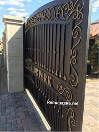 Door Gate Design