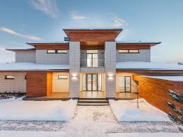 20 Modern Home Exterior Design Ideas To