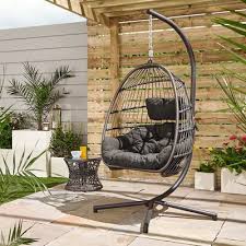 Garden Furniture For Small Spaces The