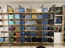 Wall Mounted Clothes Display Rack
