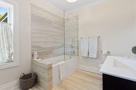 2024 Soaking Bathtubs Guide