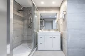 Why Frameless Shower Doors