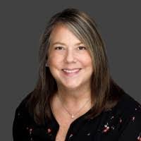 Courtney Middlebrook's Instagram, Twitter & Facebook