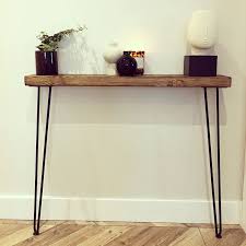Narrow Console Table With Hairpin Legs Wooden Rustic Hallway Table En 2020 Table Console Etroite Table En Bois Rustique Deco Entree Maison