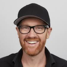 I finally had the honour of getting a selfie with “the man with the most  selfies in the channel” Matt Lee 😎