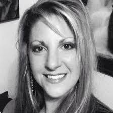 Renee Grimm's Instagram, Twitter & Facebook