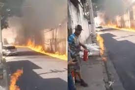 O incêndio, que teve início por volta das 11 horas, gerou uma grande nuvem de fumaça … 4mb9rhzpk6xxym