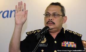 Dzulkifli ahmad on wn network delivers the latest videos and editable pages for news & events, including entertainment, music, sports, science and he said even though mohamed apandi and former chief commissioner of macc tan sri dzulkifli ahmad decided that the investigations had by. Malaysiakini Najib Src Trial Prosecution Will Cross Examine Former Dpp Dzulkifli Ahmad Tomorrow