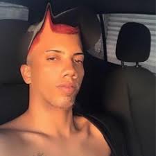 Stream Agatha Campos music