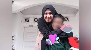 Simak video menarik lainnya di channel ini silahkan like dan subscribe!! Usai Kabar Uas Menikah Ketiga Kalinya Mantan Istri Luka Itu Sudah Sembuh Lama Seleb Tempo Co