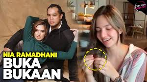 Hello seltuber.!!mao dapet update berita terkini dari para selebriti? Pengakuan Nia Ramadhani Bikin Heboh Nyasar Di Rumah Mertua Hingga Tak Bisa Buka Salak Youtube
