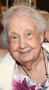 Barbara Hopp's Instagram, Twitter & Facebook