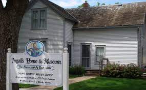 Laura Ingalls Wilder Historic Homes De Smet South Dakota Mansfield Missouri Laura Ingalls Wilder South Dakota
