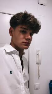 Videos von Alejandro Pascual (@alejandropascx) mit In This House