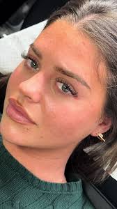 Molly Faye Lash Routine