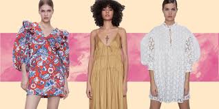 Zara s'est imposée comme l'enseigne immanquable de la mode en faisant le bonheur des fashionistas au budget limité, mais voulant s'offrir. Robes Zara Printemps Ete 2020 Notre Selection Des Plus Beaux Modeles Cosmopolitan Fr