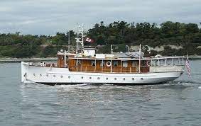 Pin By Broy On Yachts Classic Sailboat Yacht Boat Classic Wooden Boats