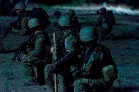 Lista filme sniper cele mai bune filme cu lunetisti cinemagia. Serialul Documentar Eroii Din Trupele News Ro