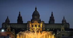 Tai sukūrė fugo games, turkų programų kūrimo kompanija, kuri padarė labai gerą žaidimą. Palau Nacional Barcelona Palau Places