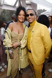 Voir plus d'idées sur le thème mode vestimentaire, la mode vestimentaire, mode. Rihanna S Best Outfits Rihanna Fashion Evolution And Style Photos