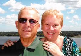 Bill and Colleen Richards celebrate anniversary