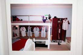 Cincinnati Reds Themed Bedroom Bedroom Themes Baseball Theme Room Baseball Room