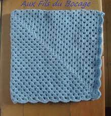 couverture nacelle couffin landau bebe 60 cm x 60 cm bleue de la boutique auxfilsdubocage sur etsy couverture couverture bebe crochet couverture bebe