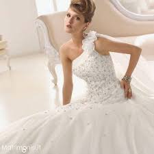 Banchetti di nozze, abiti da foto by difiore fotografi maria è una delle nostre splendide sposine. Abiti Da Sposa Roma E Provincia Scarpe E Accessori Matrimonio It Abiti Da Sposa Sposa Abiti