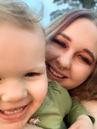 Derrick Lemaster's Instagram, Twitter & Facebook